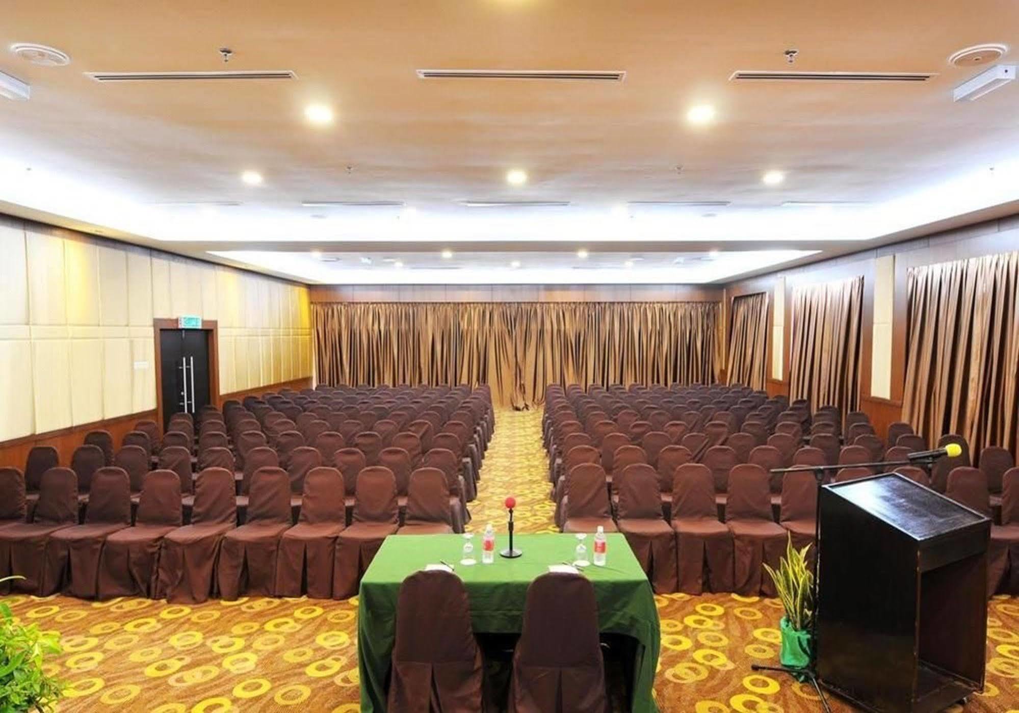 Hotel Sentral Melaka @ City Centre Εξωτερικό φωτογραφία